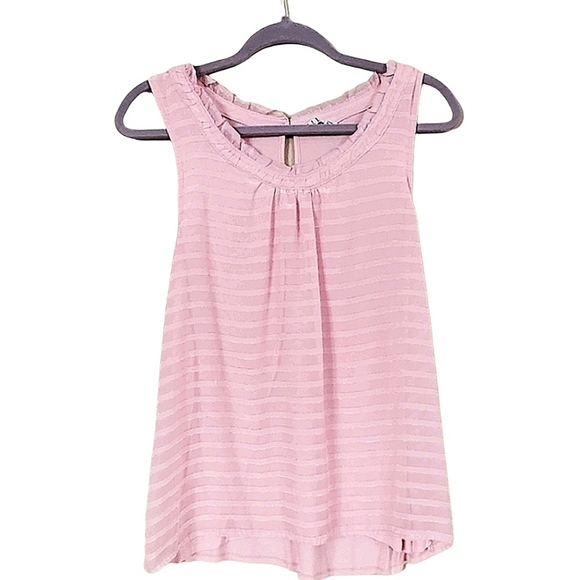 Elle Tops - Pink Elle women's top.